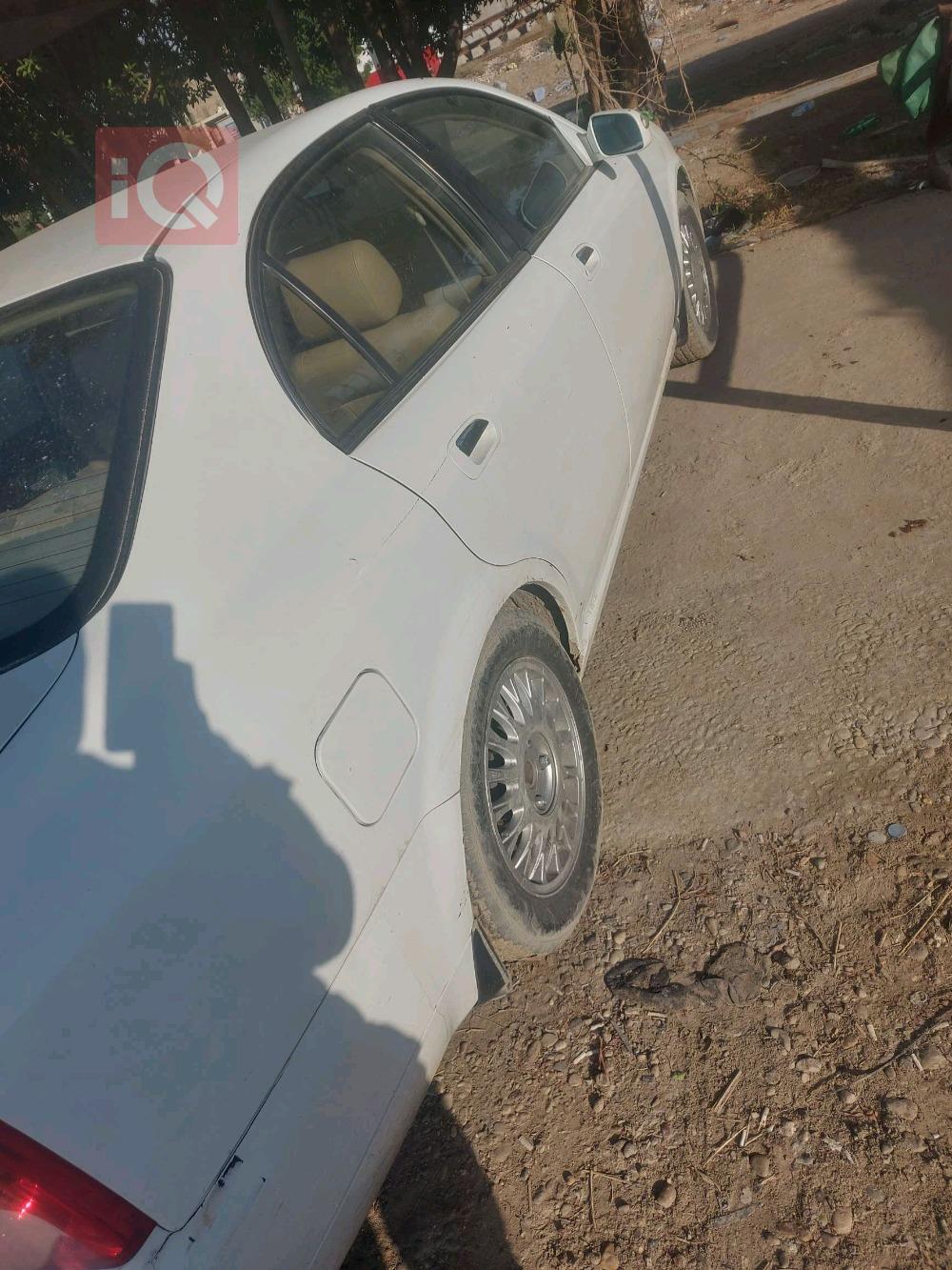 شيري إيستار